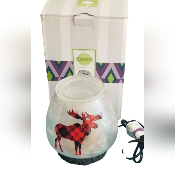 Scentsy Northern Plaid Full Size Warmer Moose Authentic USED - Picture 2 of 11